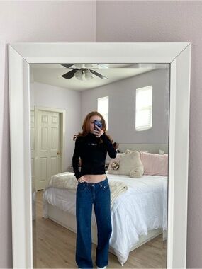 H&M Black Long-Sleeve Cropped Top